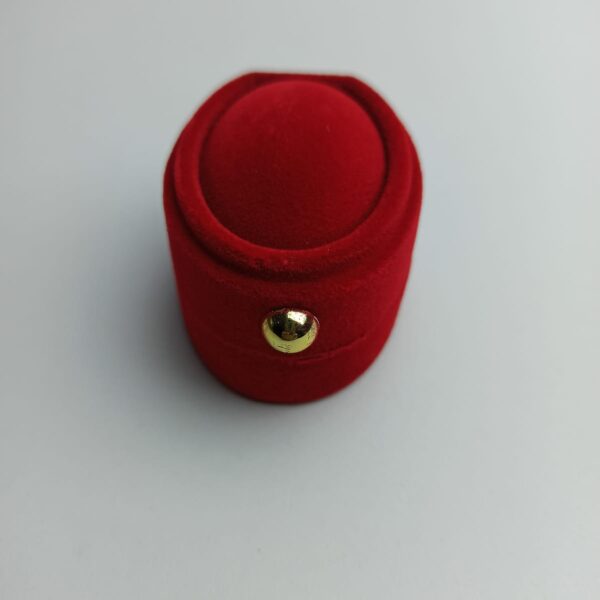 Luxurious Red Velvet Ring Box – Round Design